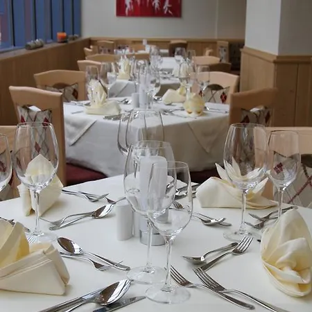 Mitterhofer 4* シュラートミンク