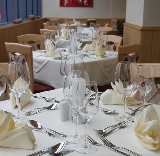 Mitterhofer 4* سخلادميخ